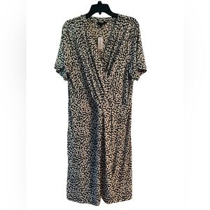 NWT Banana Republic Short Sleeve Dress